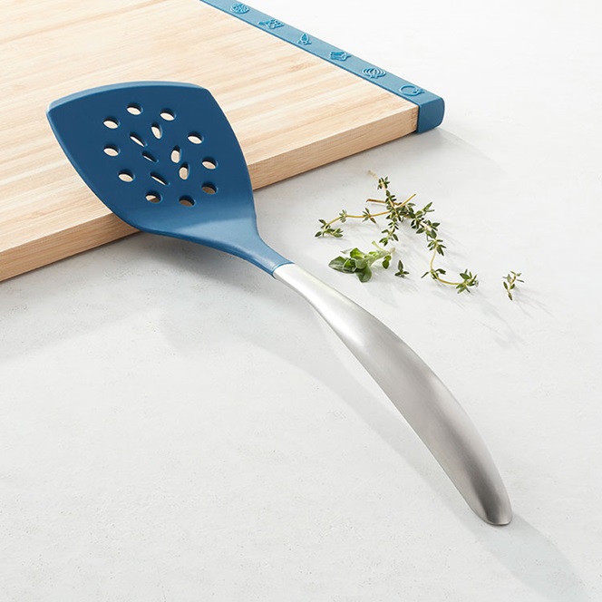 Culinario Series® Tools - Navy Turner